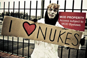 I Heart Nukes